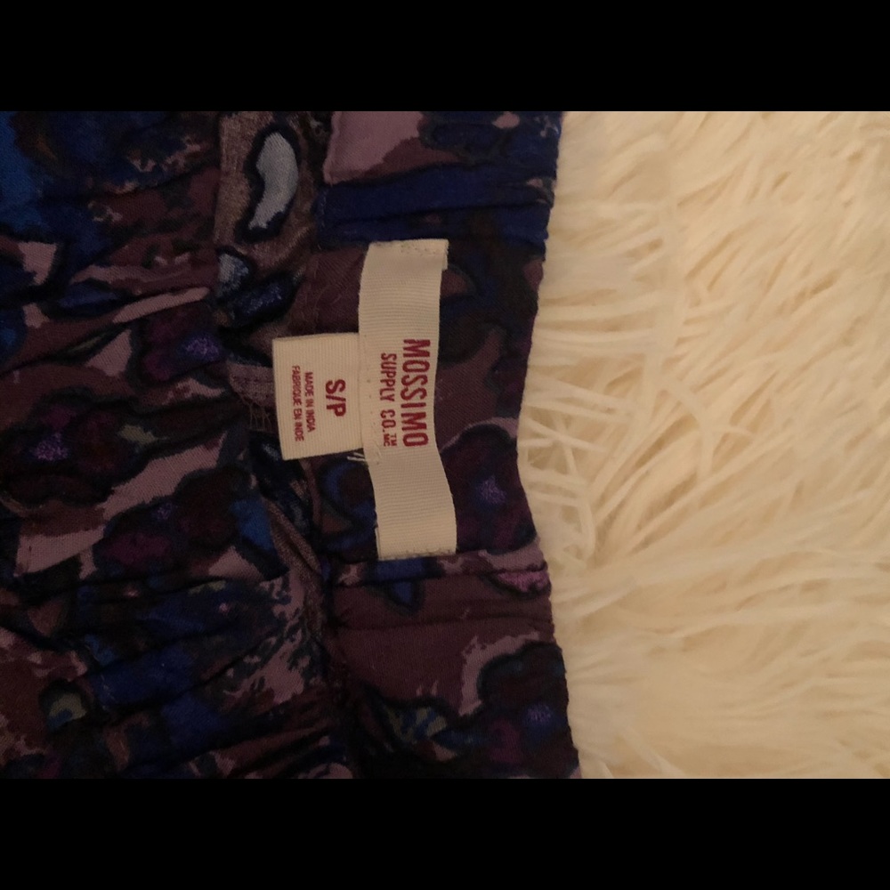 SHORTS ๐ - Picture 3 of 3